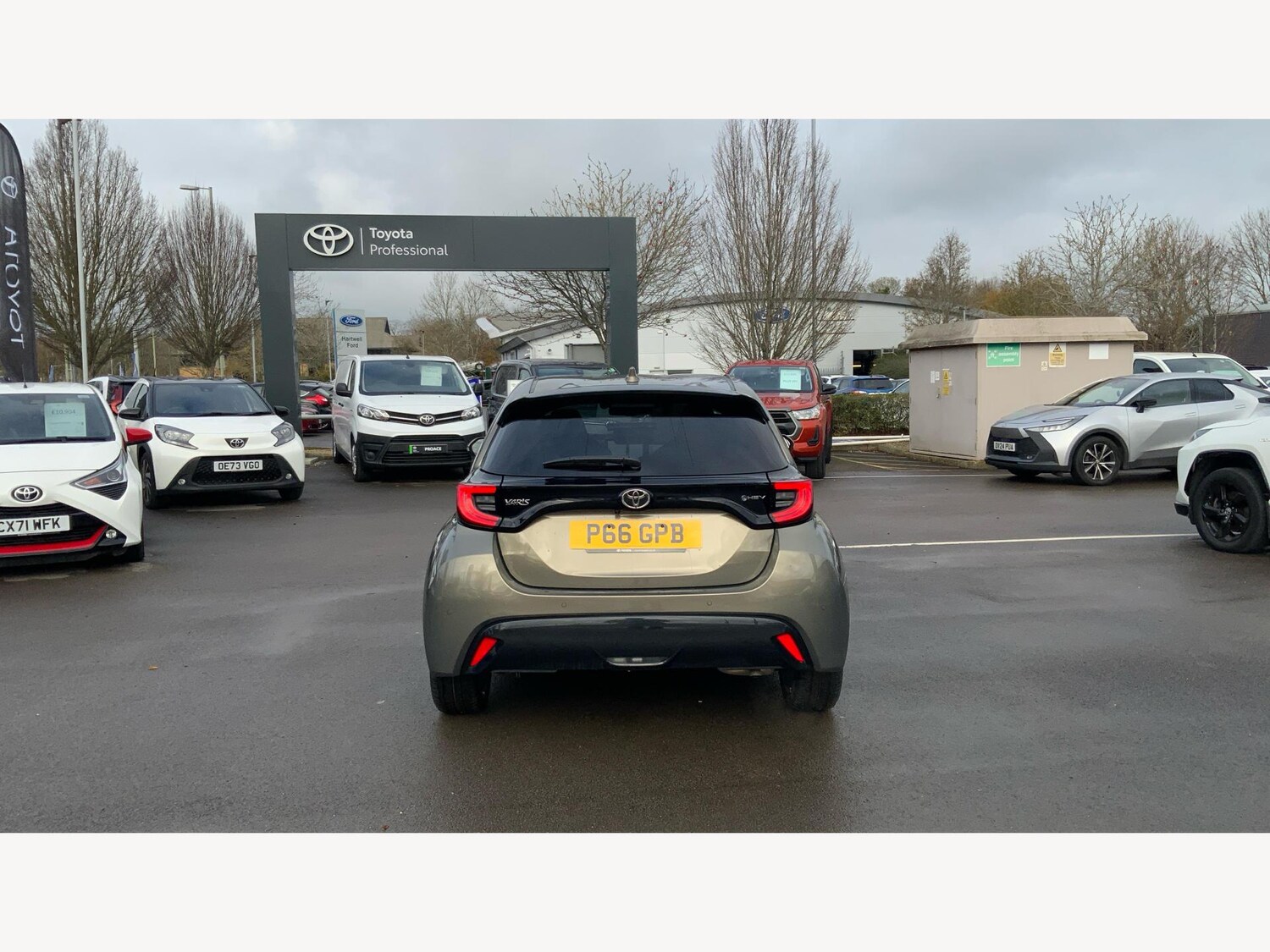 Used Toyota Yaris 2024 for sale - 76855726: Photo 21