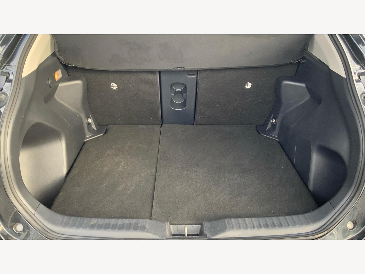 Used Toyota Yaris Cross 2022 for sale - 76521841: Photo 16