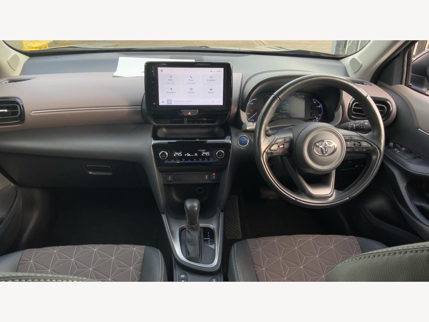 Used Toyota Yaris Cross 2022 for sale - 76521841: Photo 7