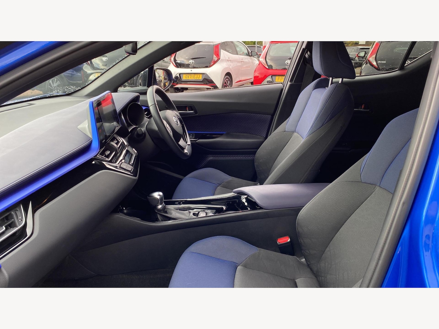 Used Toyota C-HR 2018 for sale - 76295261: Photo 12