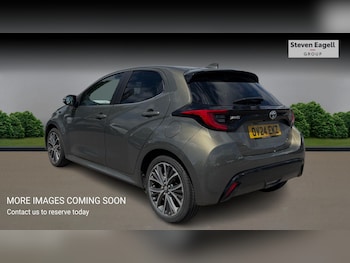 Used Toyota Yaris 2024 for sale - 78898010: Photo