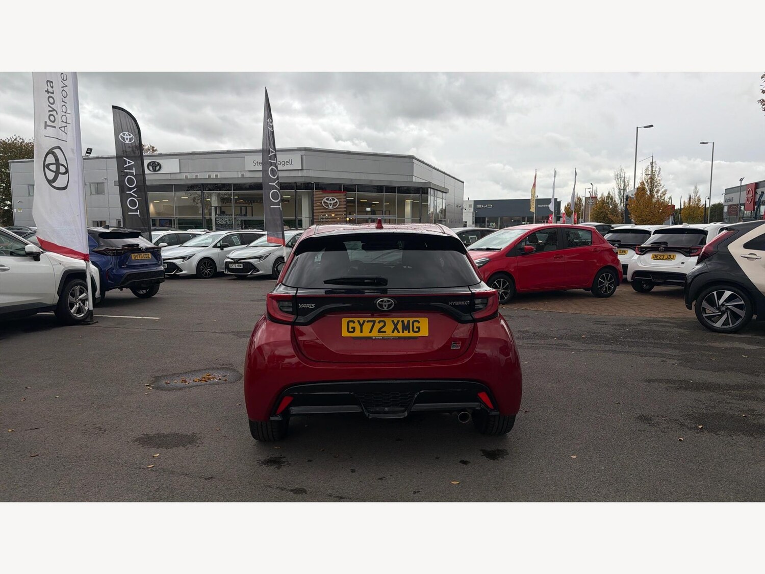 Used Toyota Yaris 2023 for sale - 76295902: Photo 21