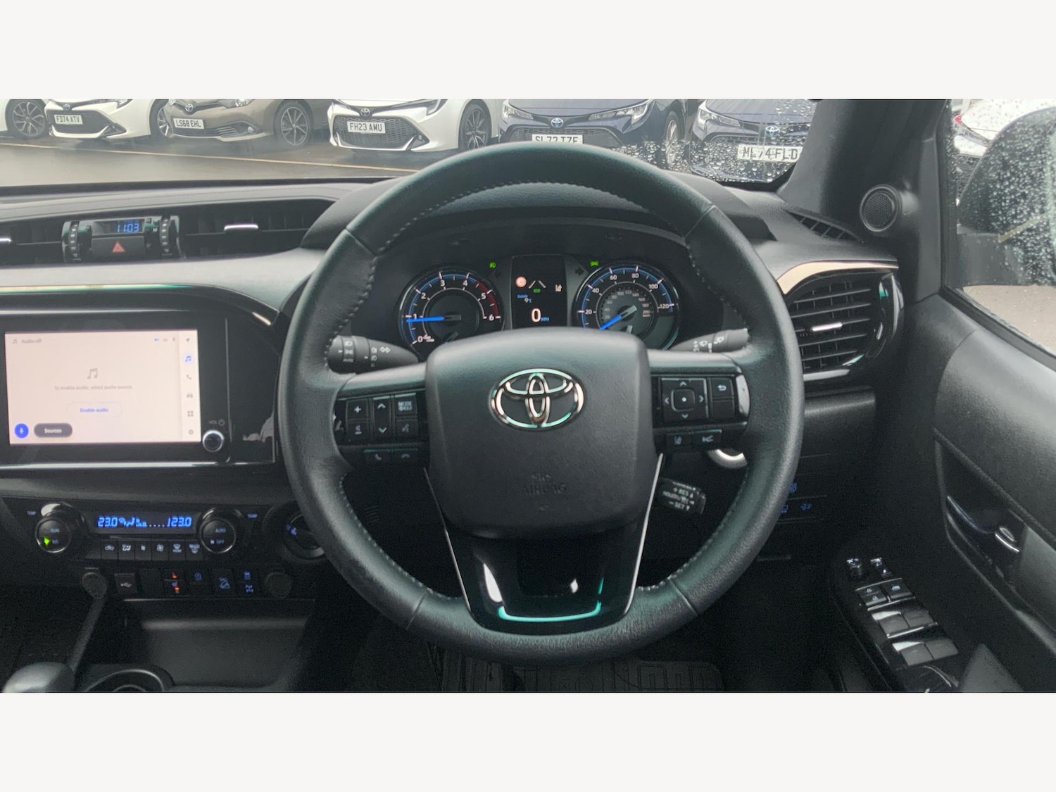 Used Toyota Hilux 2025 for sale - 77320859: Photo 10