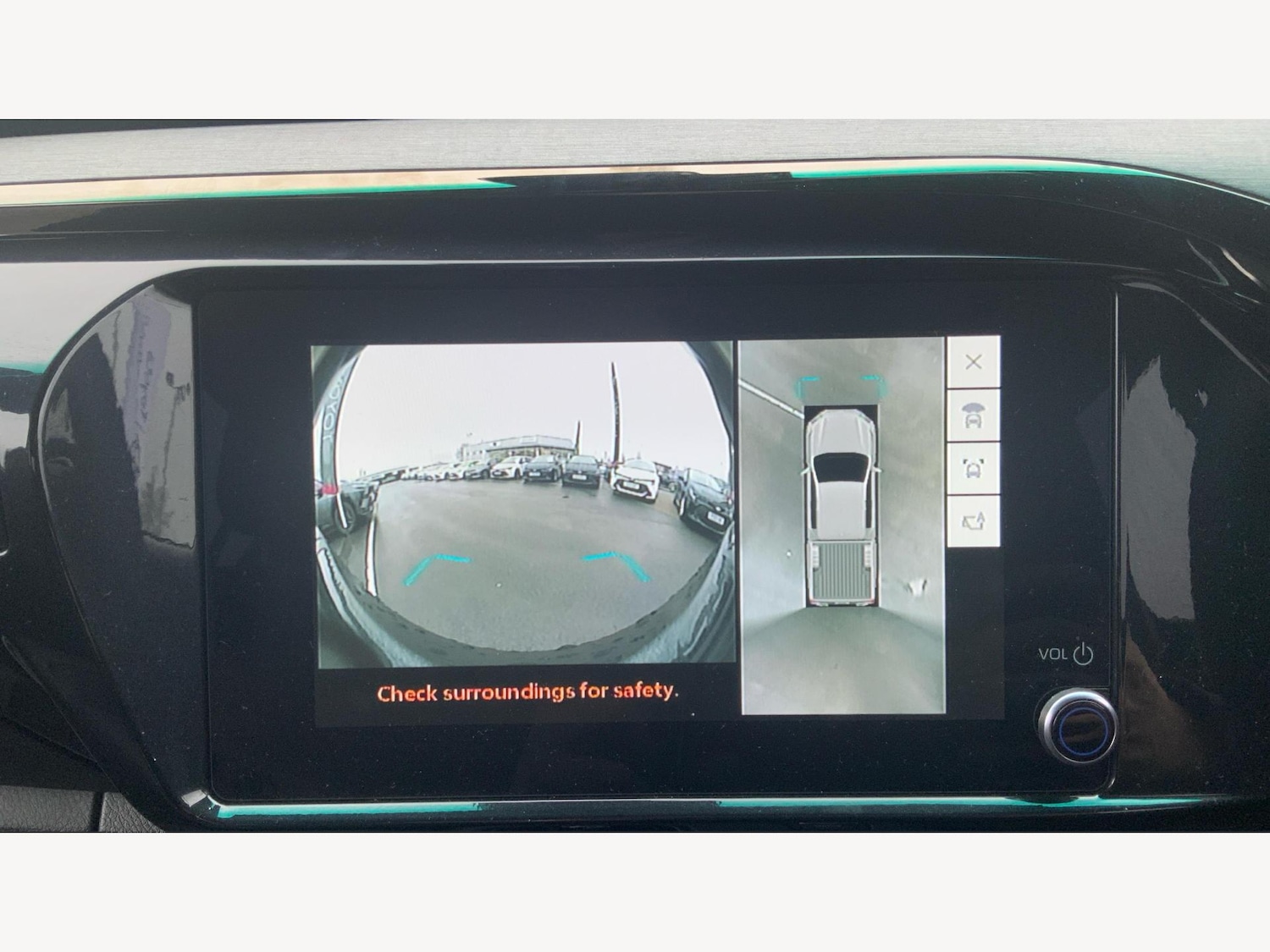 Used Toyota Hilux 2025 for sale - 77320859: Photo 28