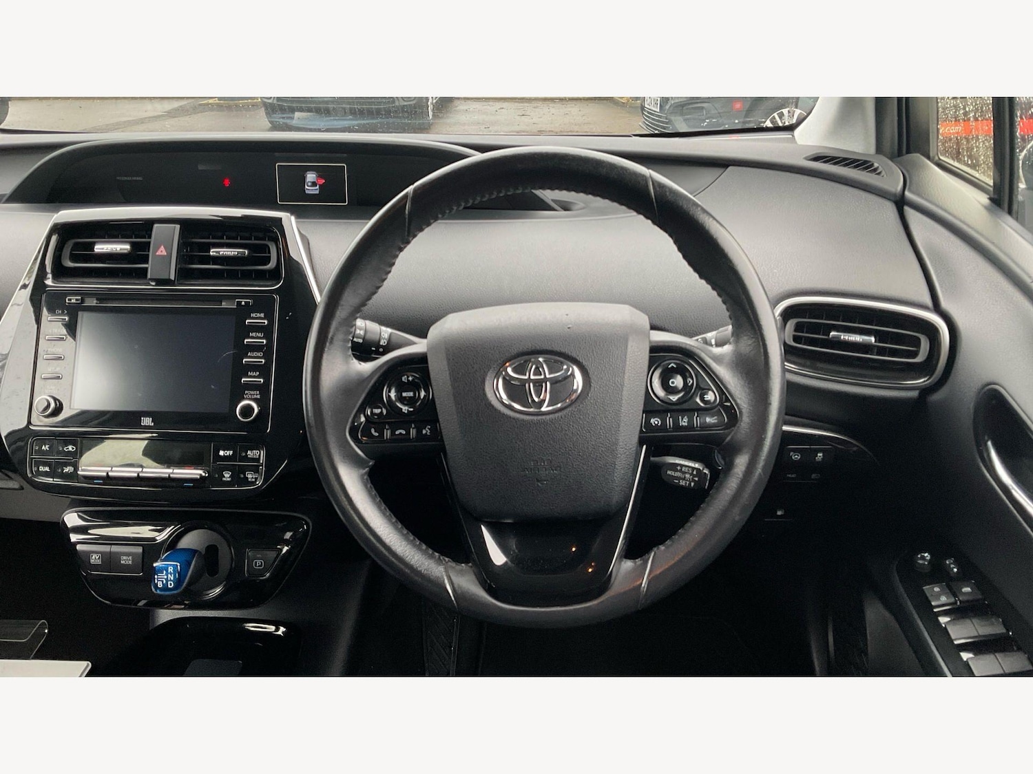Used Toyota Prius 2019 for sale - 77925082: Photo 8