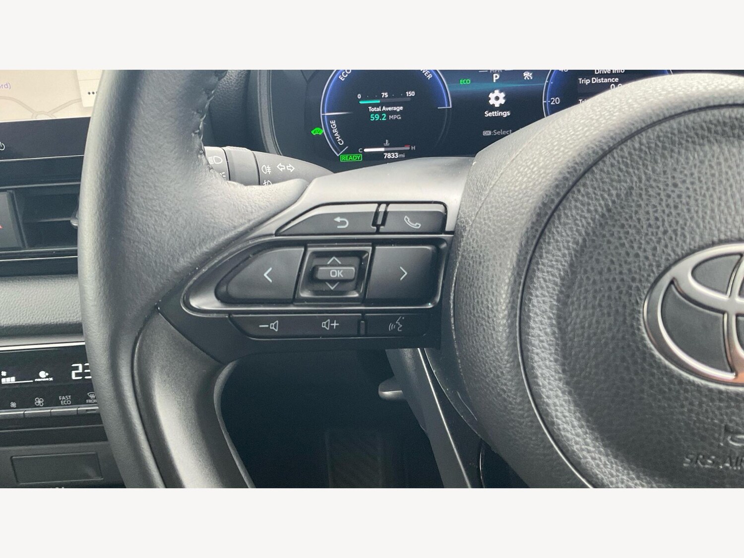 Used Toyota Yaris 2024 for sale - 77626229: Photo 25