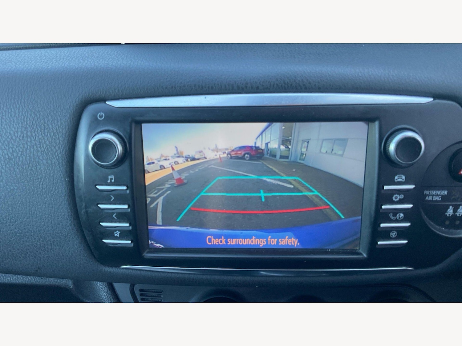 Used Toyota Yaris for sale - 78063085: Photo 31