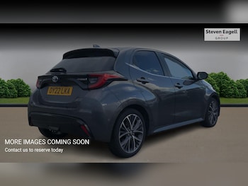 Used Toyota Yaris 2022 for sale - 75941815: Photo