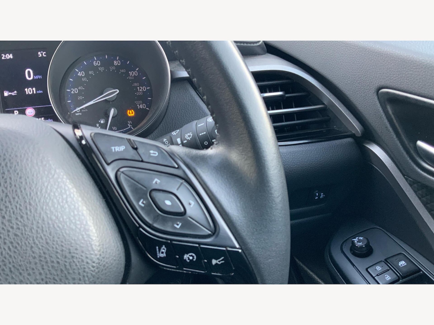 Used Toyota C-HR 2023 for sale - 77101958: Photo 24