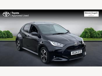 Used Toyota Yaris 2024 for sale - 79830633: Photo