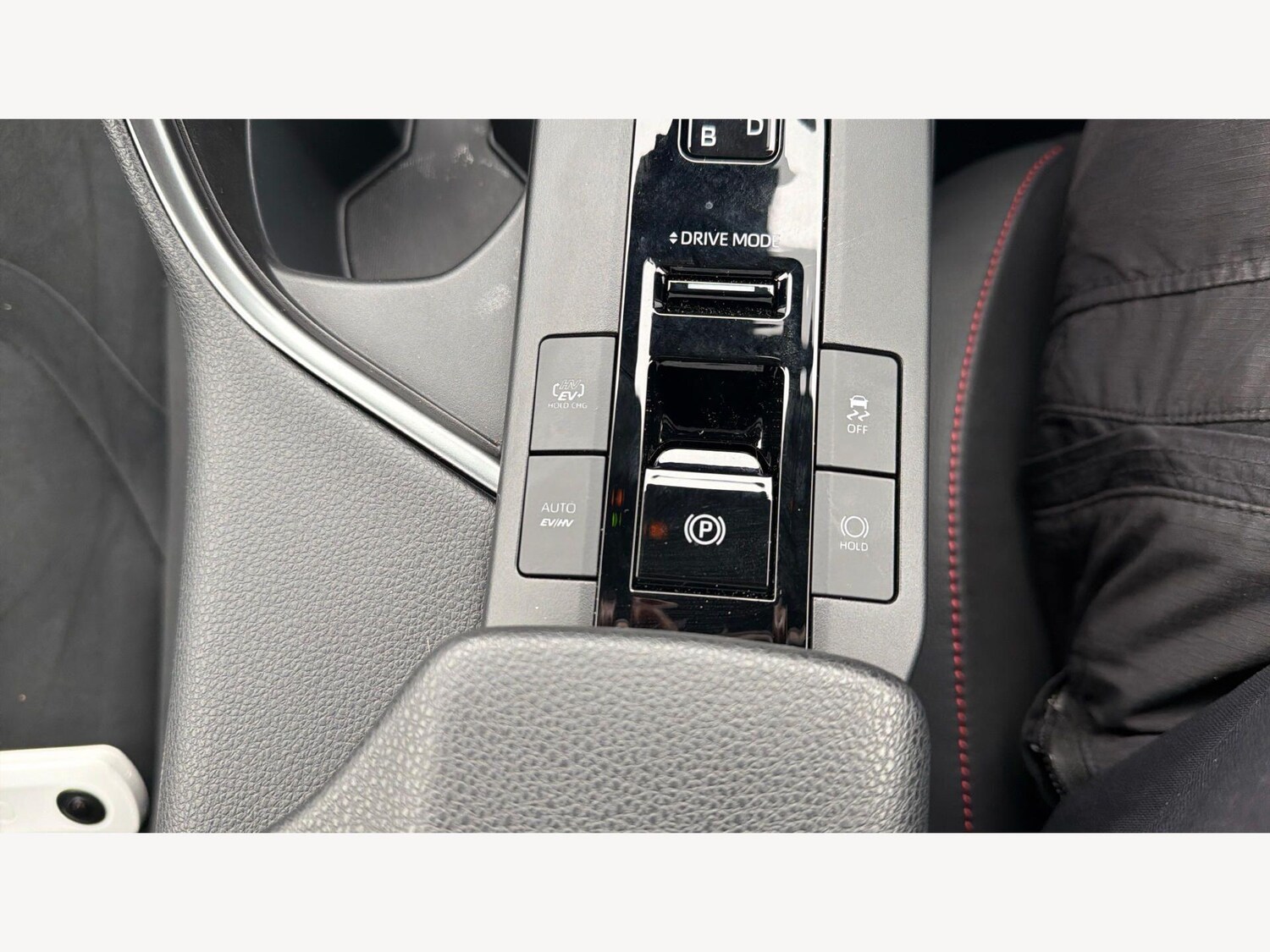 Used Toyota C-HR for sale - 78147718: Photo 32