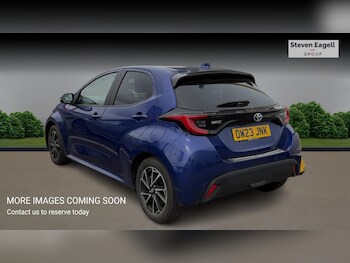 Used Toyota Yaris 2023 for sale - 78752699: Photo