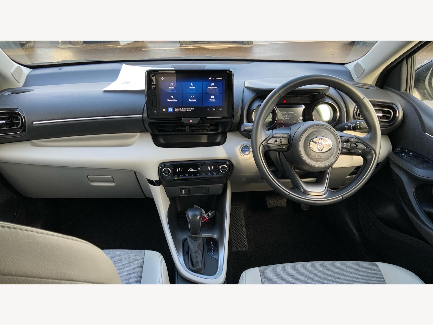 Used Toyota Yaris 2022 for sale - 76780937: Photo 7