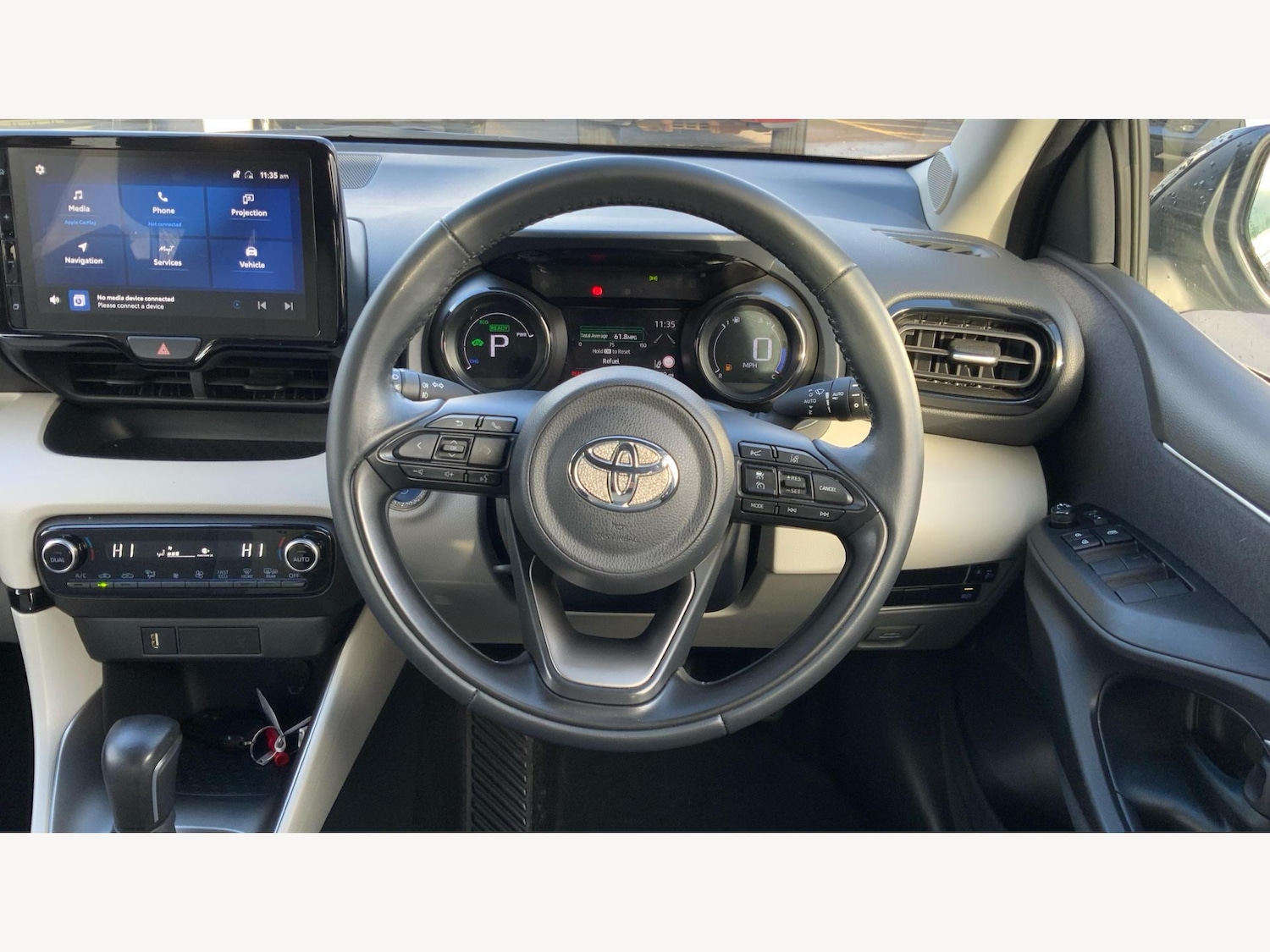 Used Toyota Yaris 2022 for sale - 76780937: Photo 8