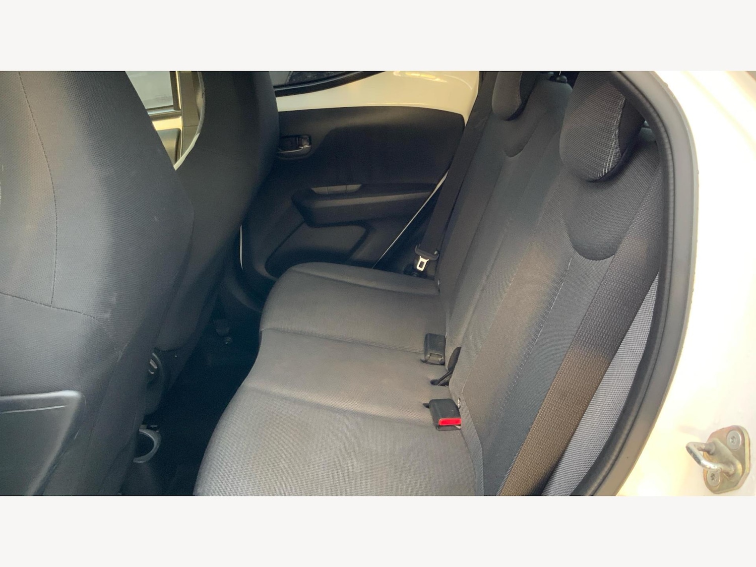 Used Toyota AYGO 2021 for sale - 76689477: Photo 15