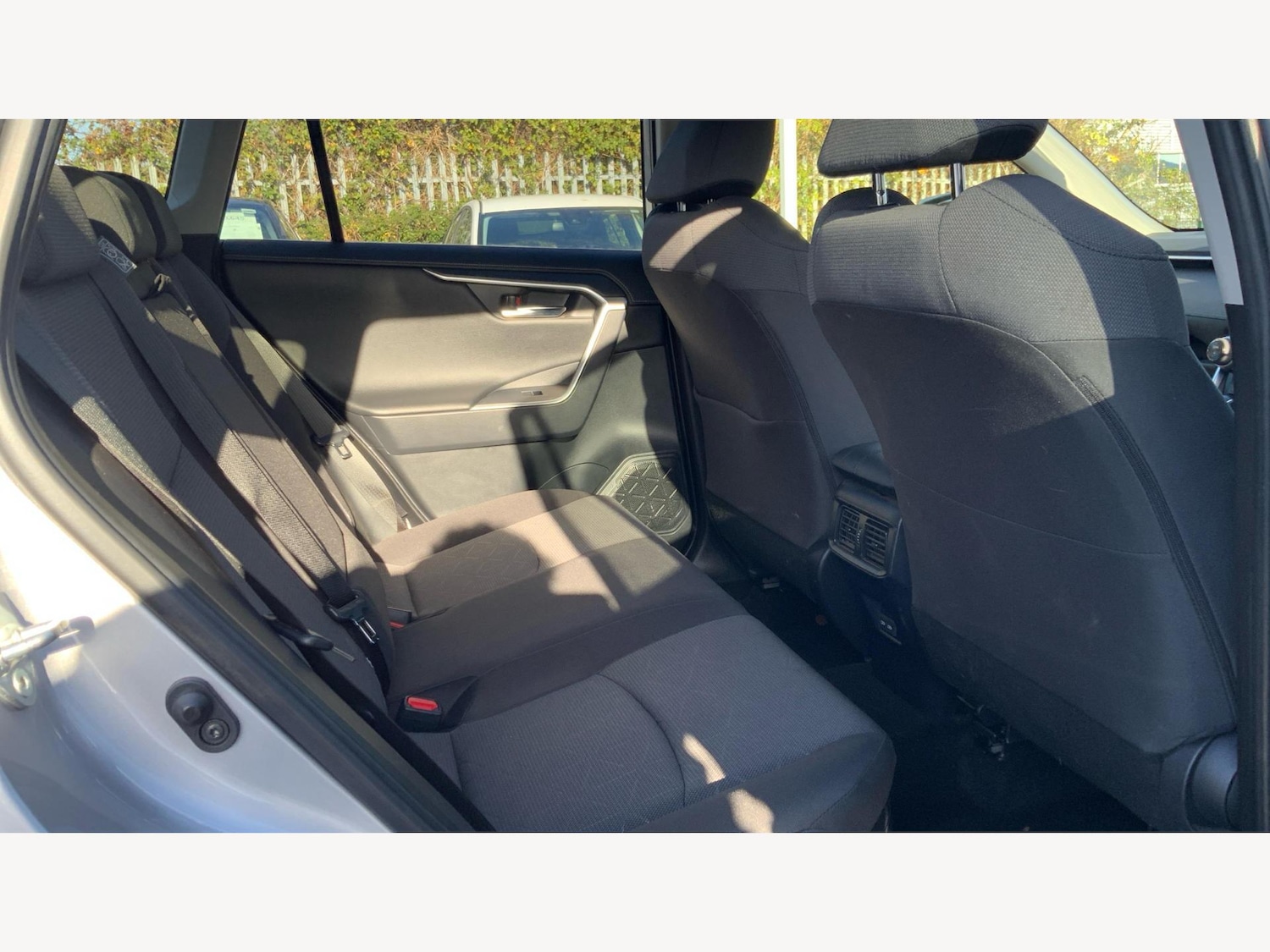 Used Toyota RAV4 2022 for sale - 76633998: Photo 14