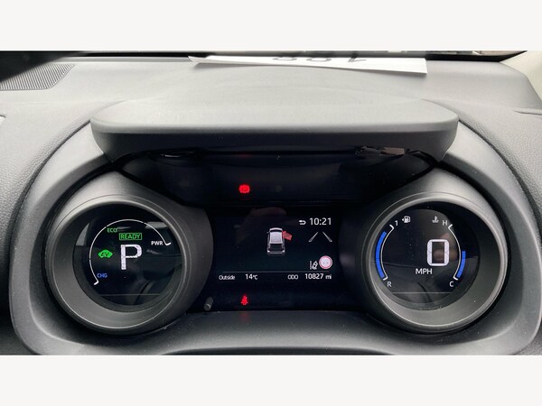 Used Toyota Yaris 2023 for sale - 76159045: Photo 11