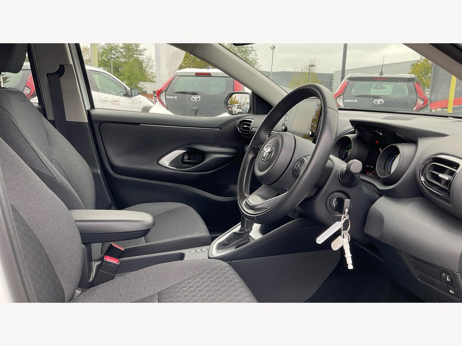 Used Toyota Yaris 2023 for sale - 76159045: Photo 13