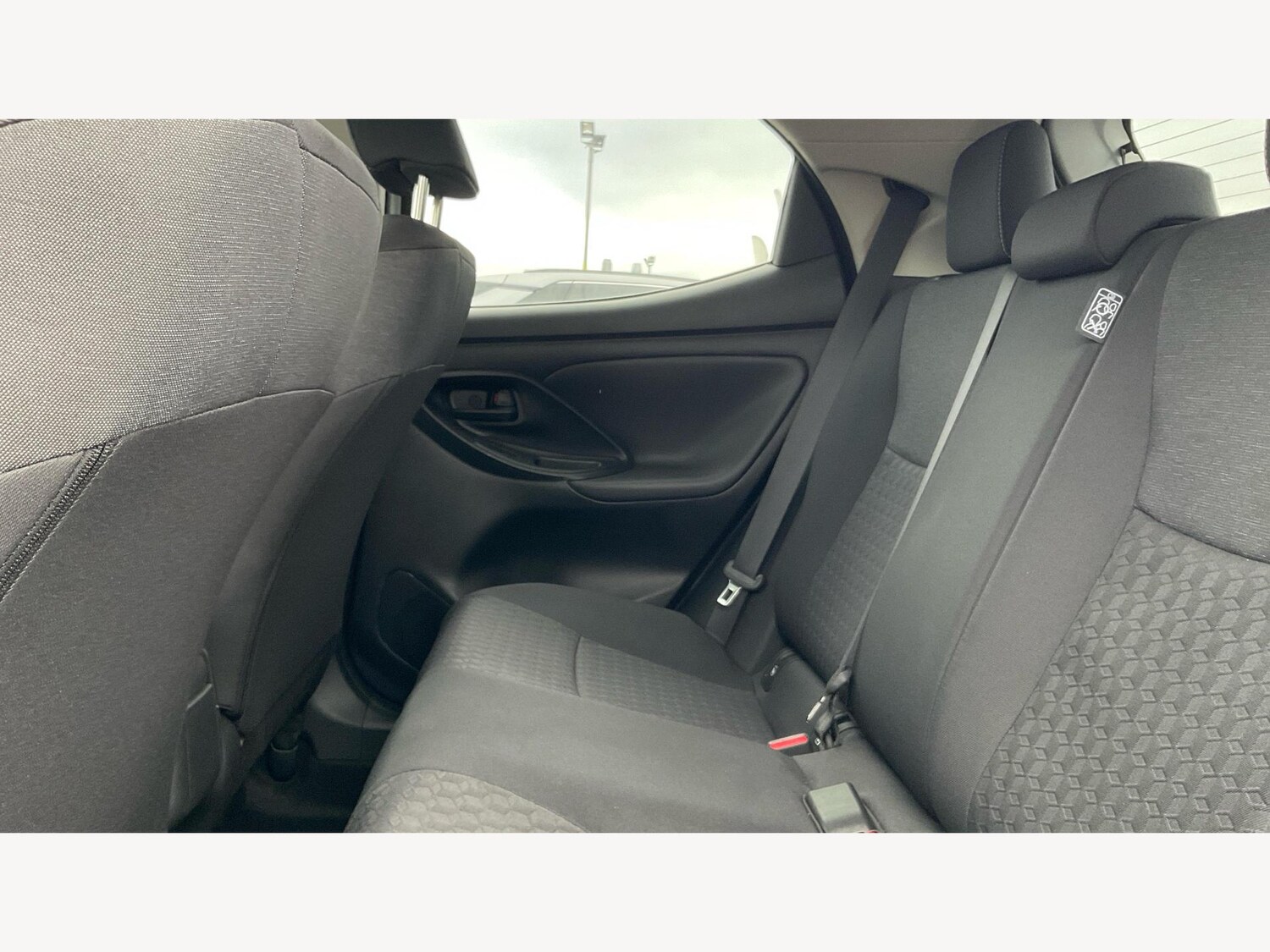 Used Toyota Yaris 2023 for sale - 76159045: Photo 15