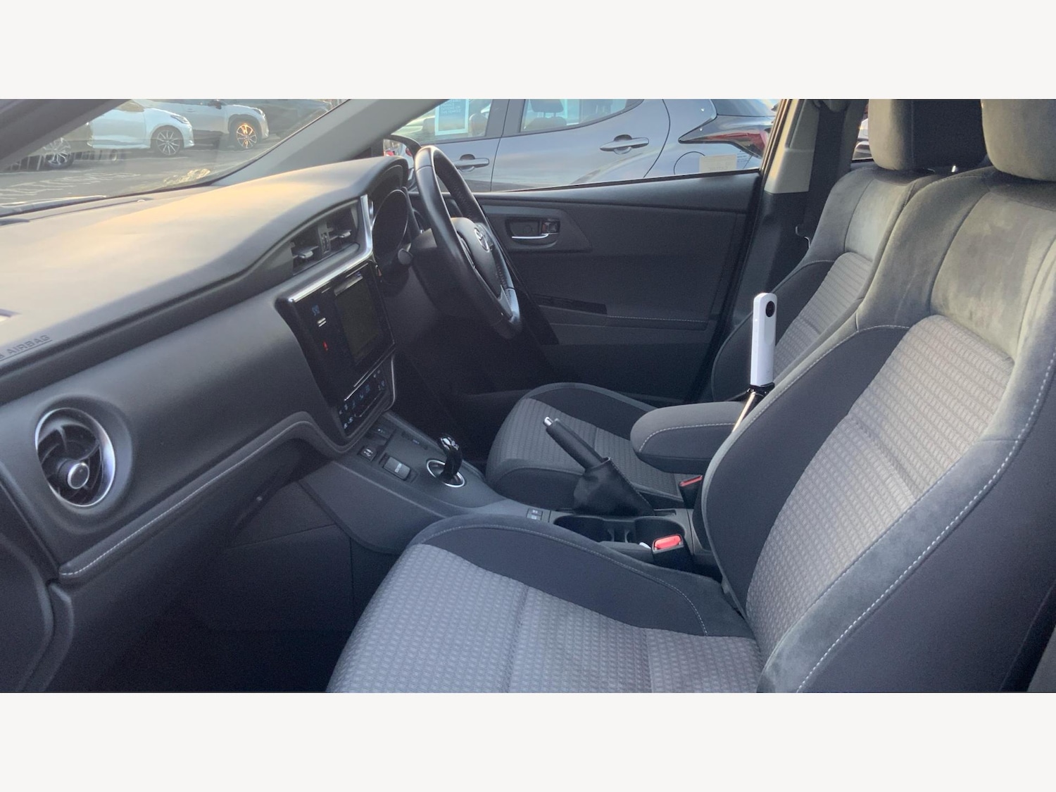 Used Toyota Auris 2018 for sale - 77238378: Photo 12