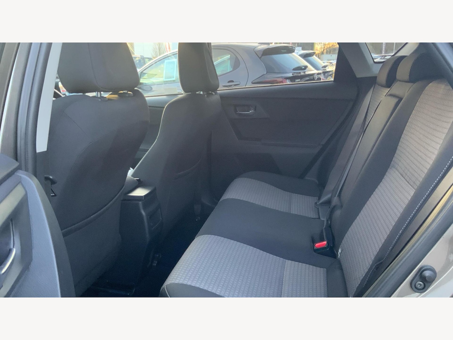 Used Toyota Auris 2018 for sale - 77238378: Photo 15