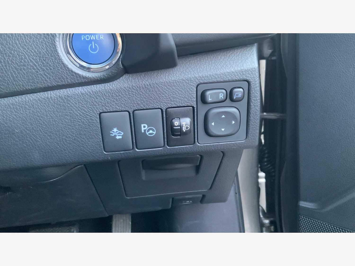 Used Toyota Auris 2018 for sale - 77238378: Photo 26