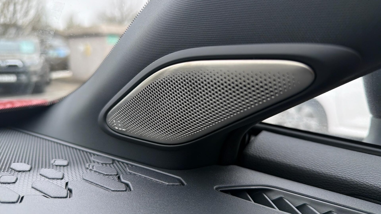 Used Toyota C-HR 2025 for sale - 77939335: Photo 35