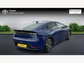 Used Toyota Prius 2025 for sale - 79645890: Photo