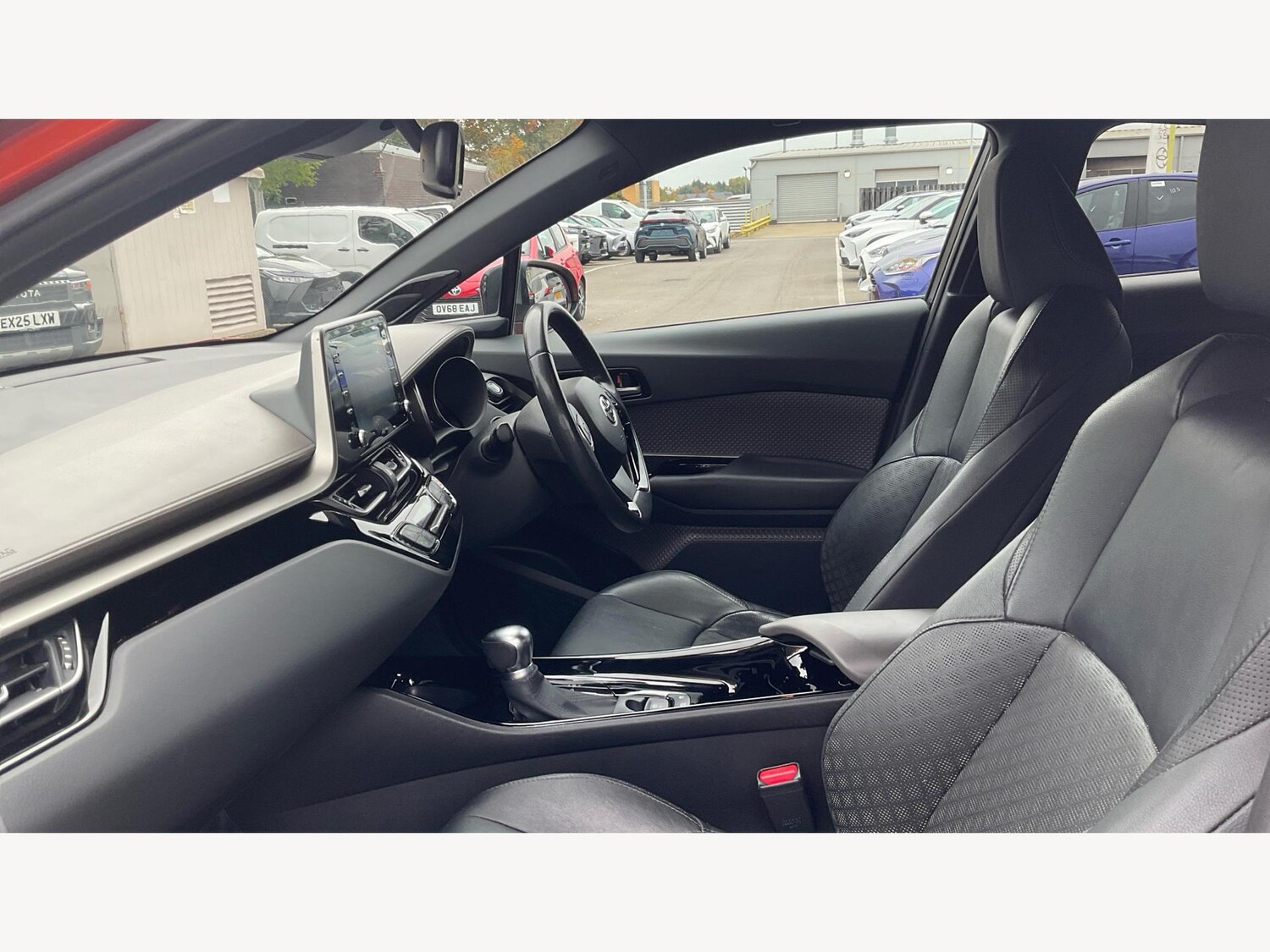 Used Toyota C-HR 2020 for sale - 76251211: Photo 12