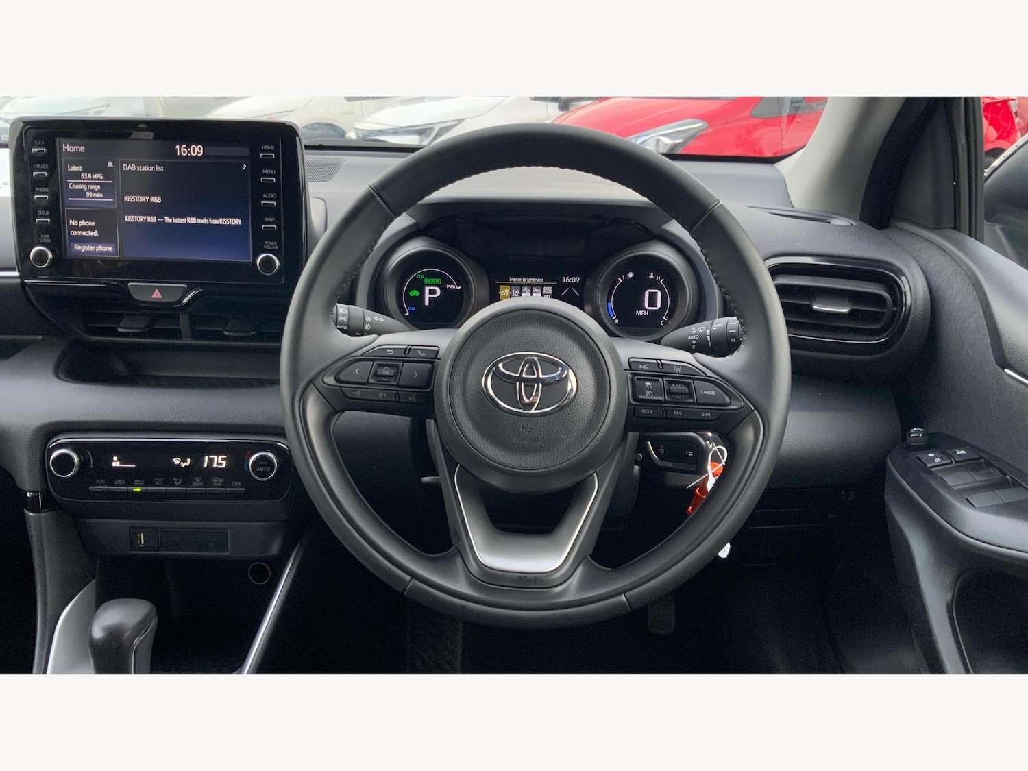 Used Toyota Yaris 2022 for sale - 78034175: Photo 10