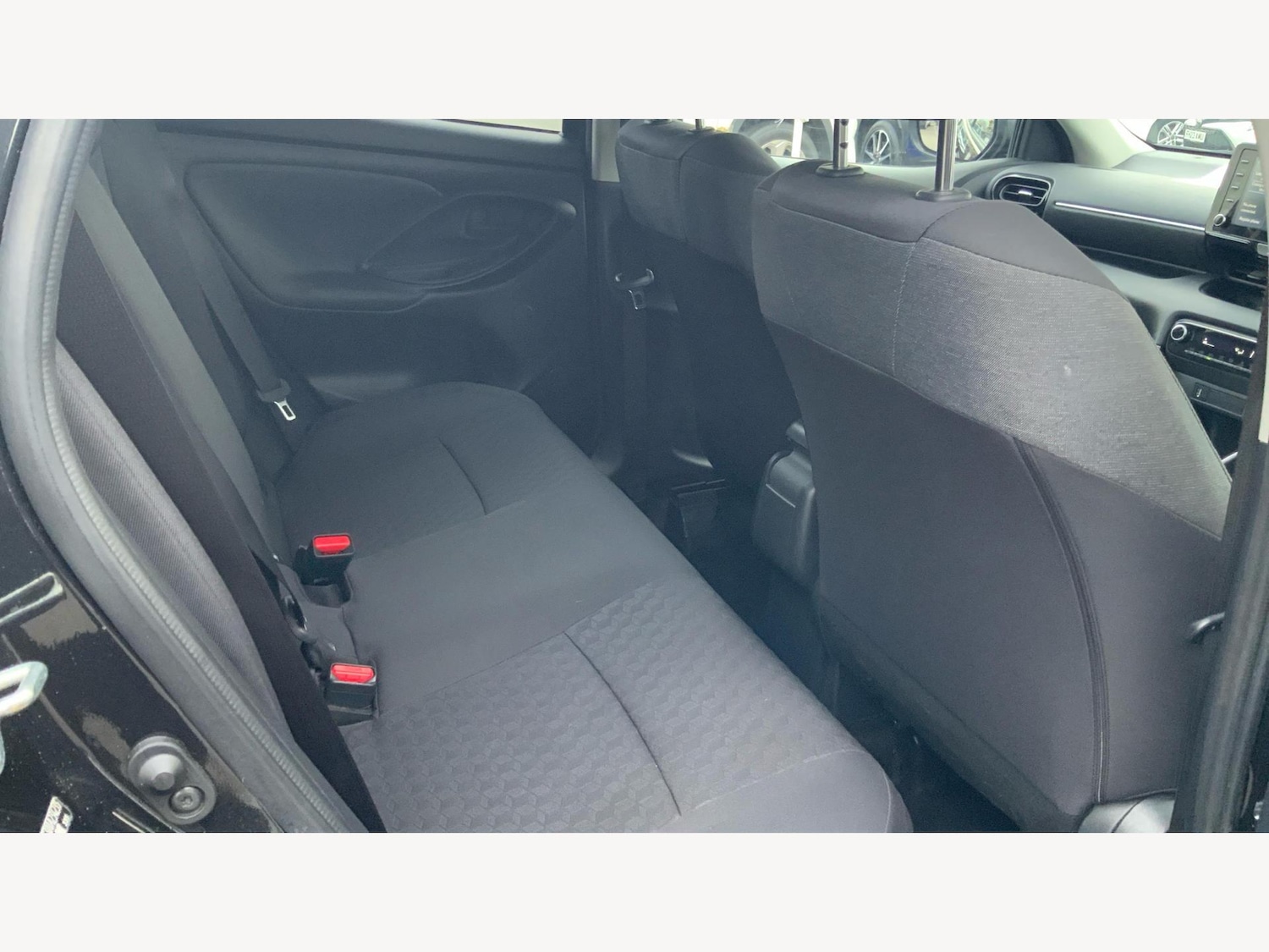 Used Toyota Yaris 2022 for sale - 78034175: Photo 14
