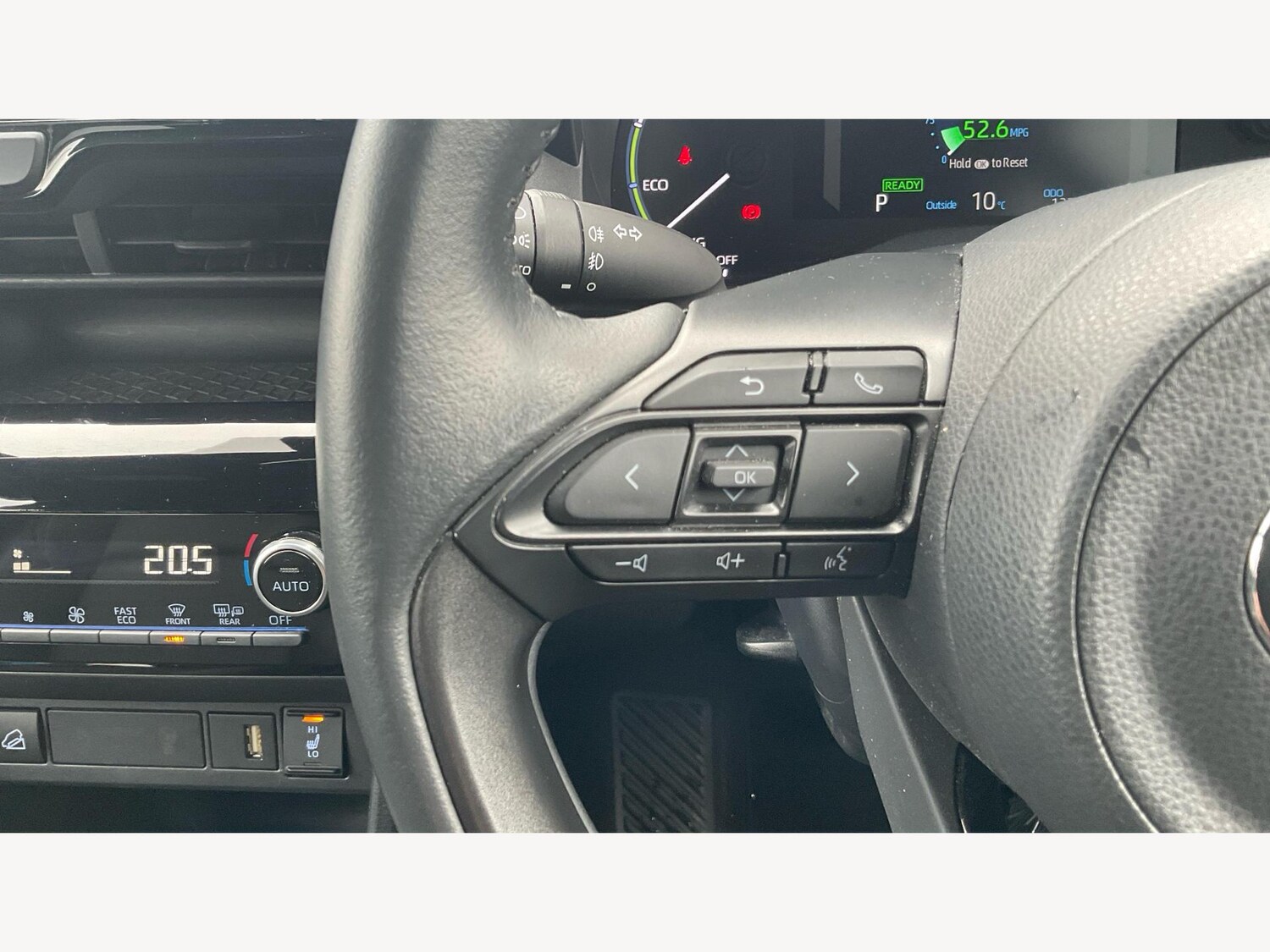 Used Toyota Yaris Cross for sale - 77575201: Photo 27