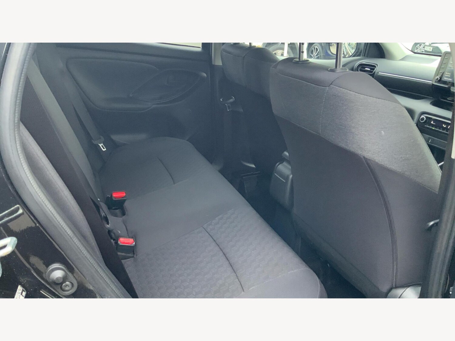 Used Toyota Yaris 2022 for sale - 77216002: Photo 14