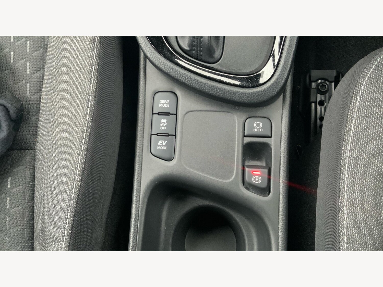 Used Toyota Yaris Cross for sale - 77320483: Photo 25