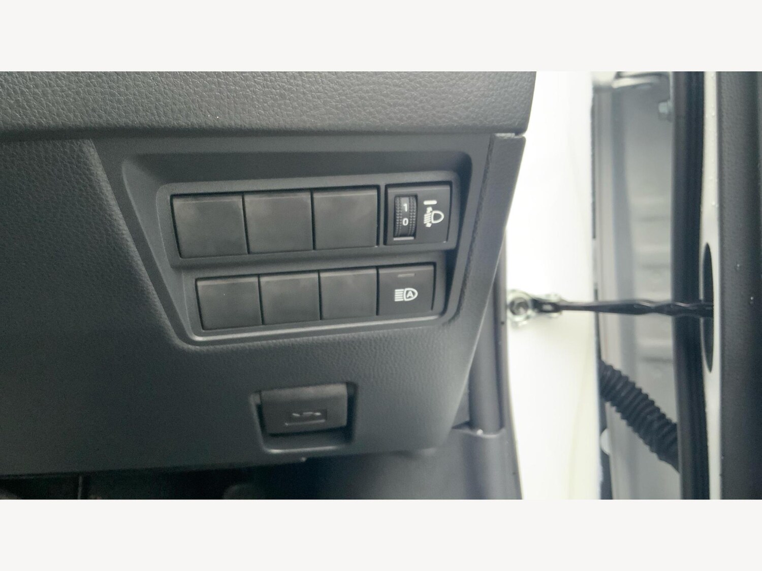 Used Toyota Yaris Cross for sale - 77320483: Photo 27