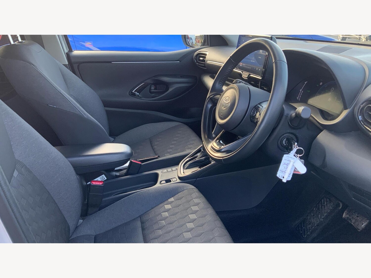 Used Toyota Yaris 2024 for sale - 77255242: Photo 13