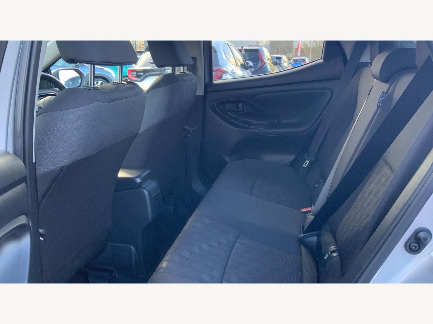 Used Toyota Yaris 2024 for sale - 77255242: Photo 15