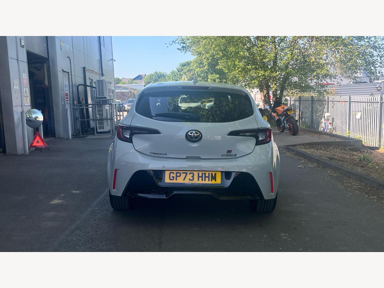 Vehicle 21