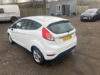 Used Ford Fiesta 2013 for sale - 77935422: Photo