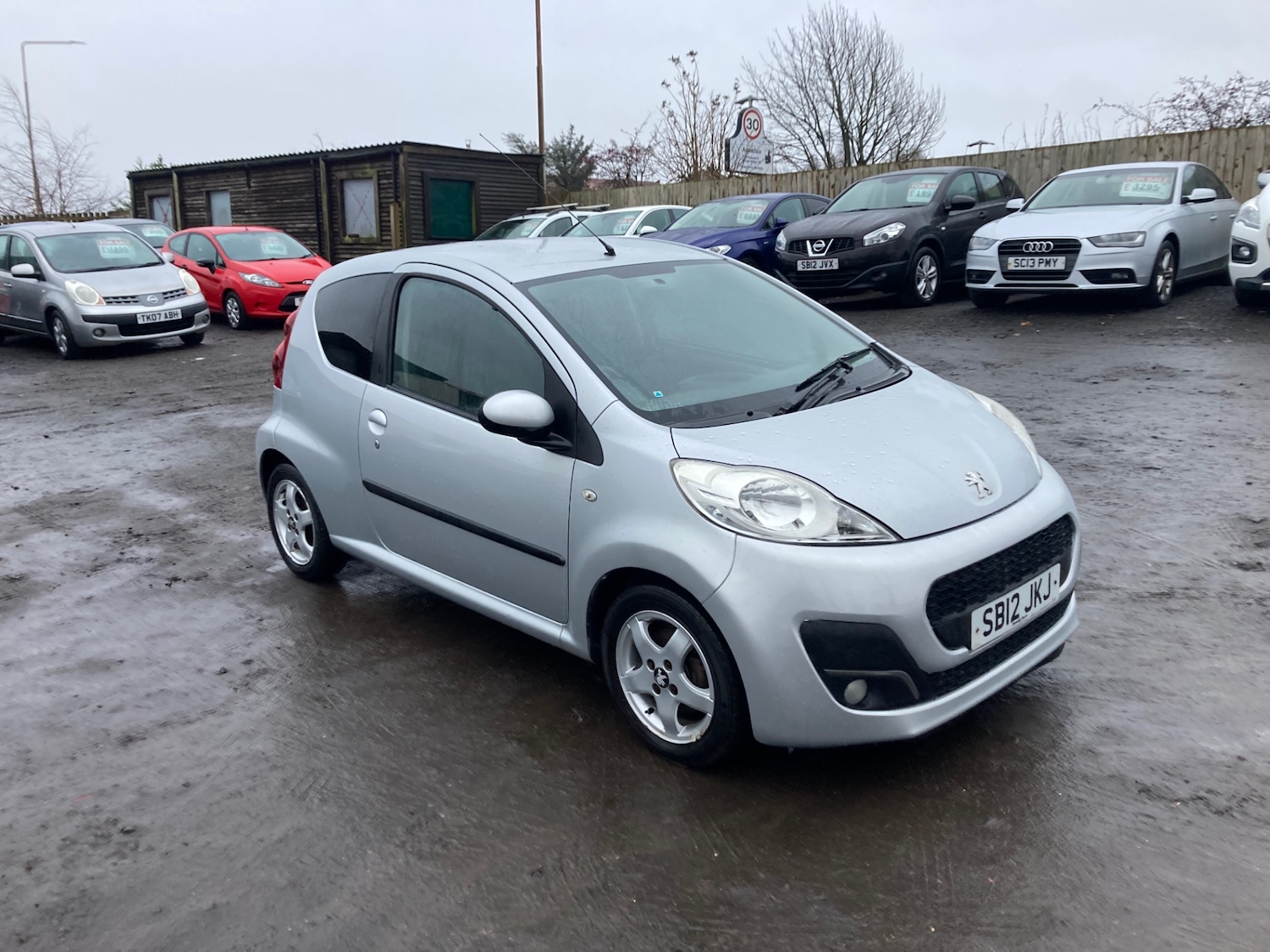 Used Peugeot 107 2012 for sale - 76853887: Photo 4