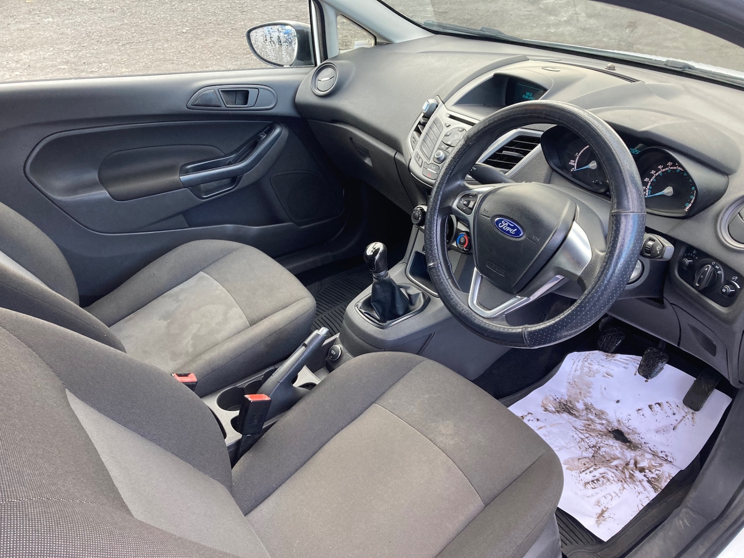 Used Ford Fiesta 2017 for sale - 76403306: Photo 8