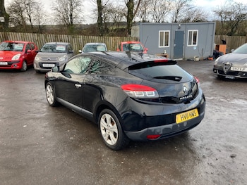 Used Renault Megane 2011 for sale - 77052186: Photo