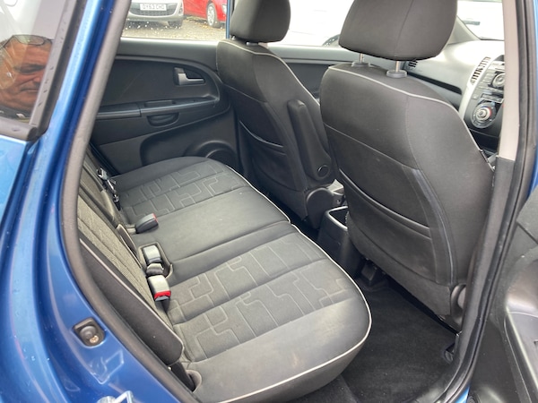 Used Kia Venga 2012 for sale - 76302503: Photo 8