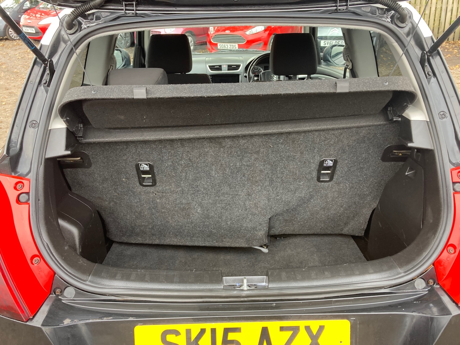 Used Suzuki Swift 2015 for sale - 76392440: Photo 9