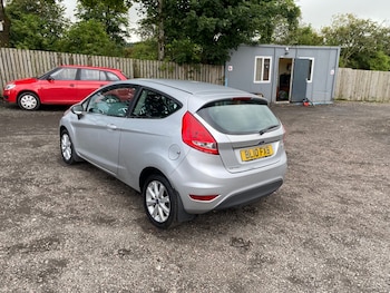 Used Ford Fiesta 2010 for sale - 79423475: Photo