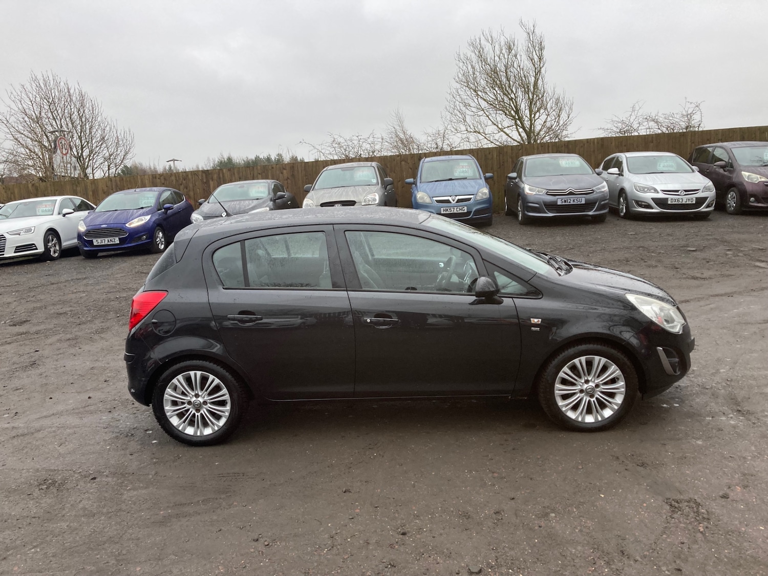 Used Vauxhall Corsa 2012 for sale - 77033069: Photo 6