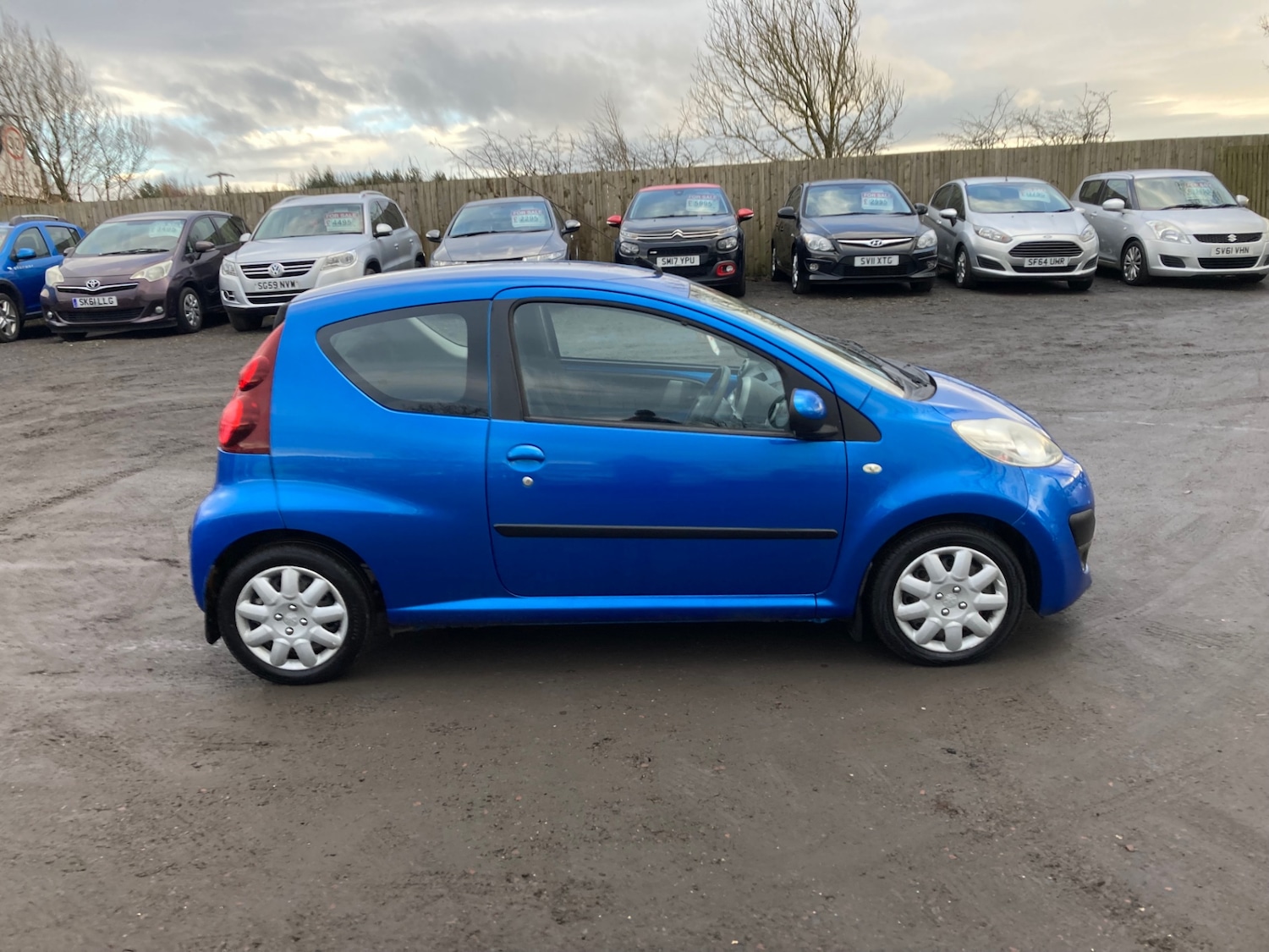 Used Peugeot 107 2013 for sale - 77385460: Photo 6