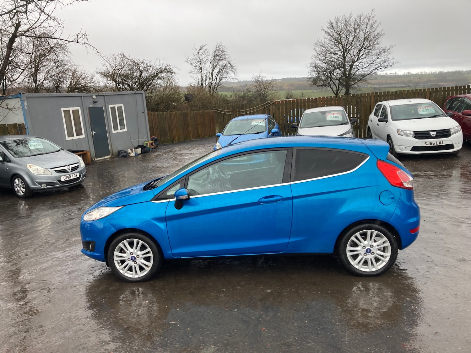 Used Ford Fiesta 2013 for sale - 77661985: Photo 2
