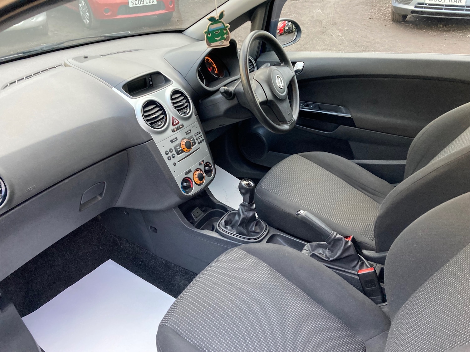 Used Vauxhall Corsa 2013 for sale - 77365396: Photo 7