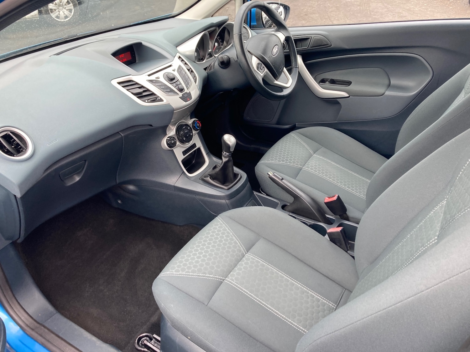 Used Ford Fiesta 2010 for sale - 77661900: Photo 7